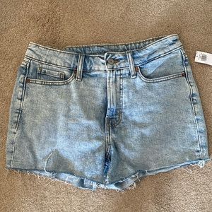 Old Navy OG Straight Cut Off Jean Shorts